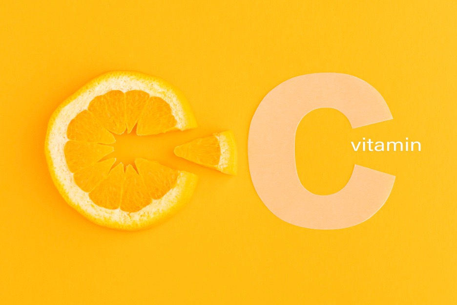اعمال مختلف ویتامین C درون بدن
